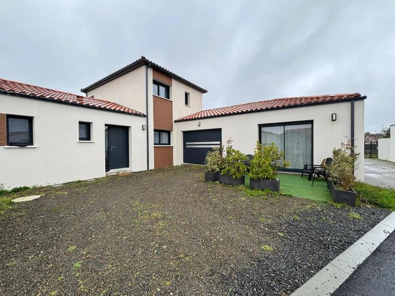 Maison - 128 m² - 6 pièces