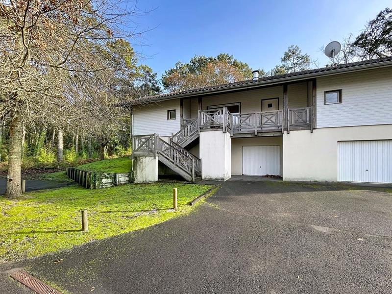 Maison - 139 m² - 5 pièces