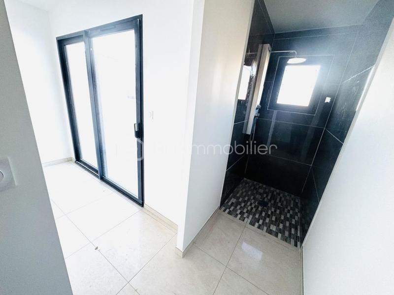 Villa - 130 m² - 4 pièces