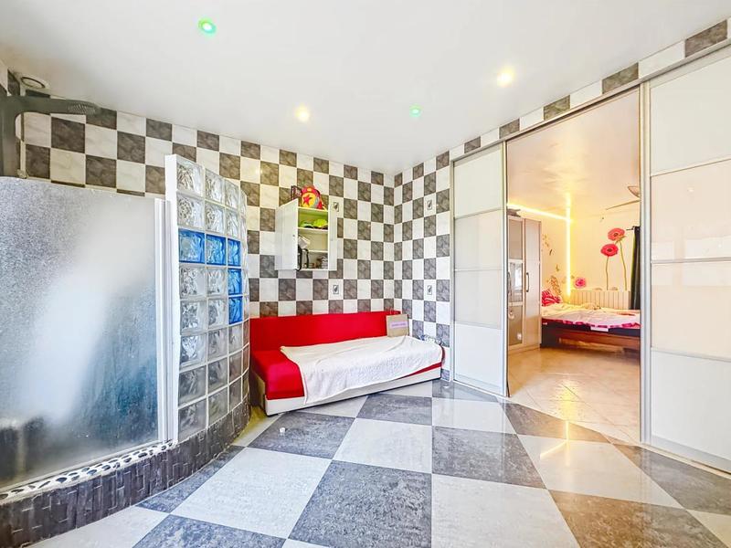 Maison - 170 m² - 6 pièces