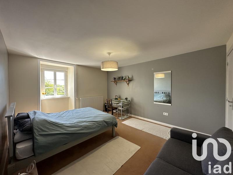 Maison - 181 m² - 6 pièces