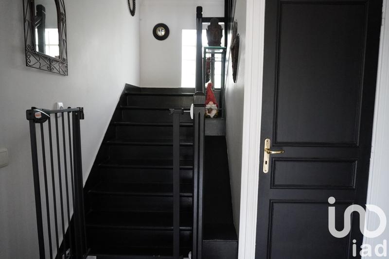 Maison - 195 m² - 8 pièces