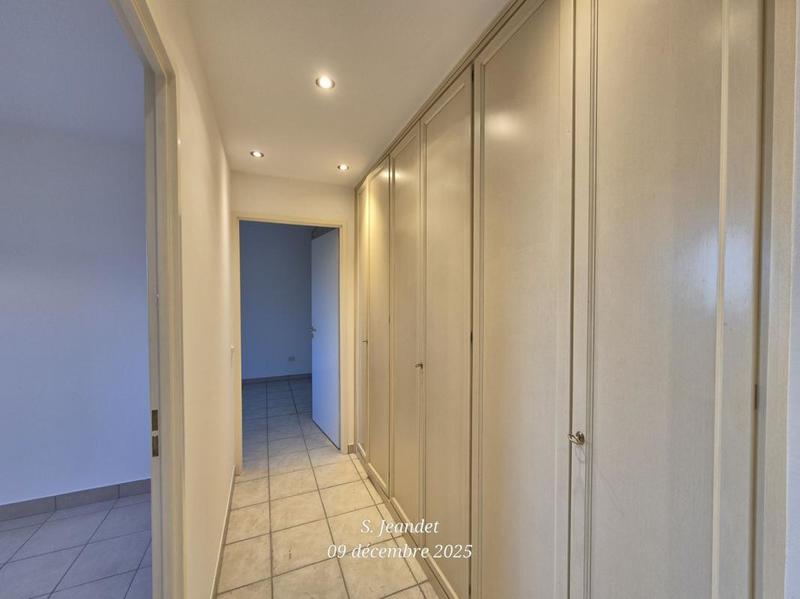 Appartement - 79 m² - 3 pièces