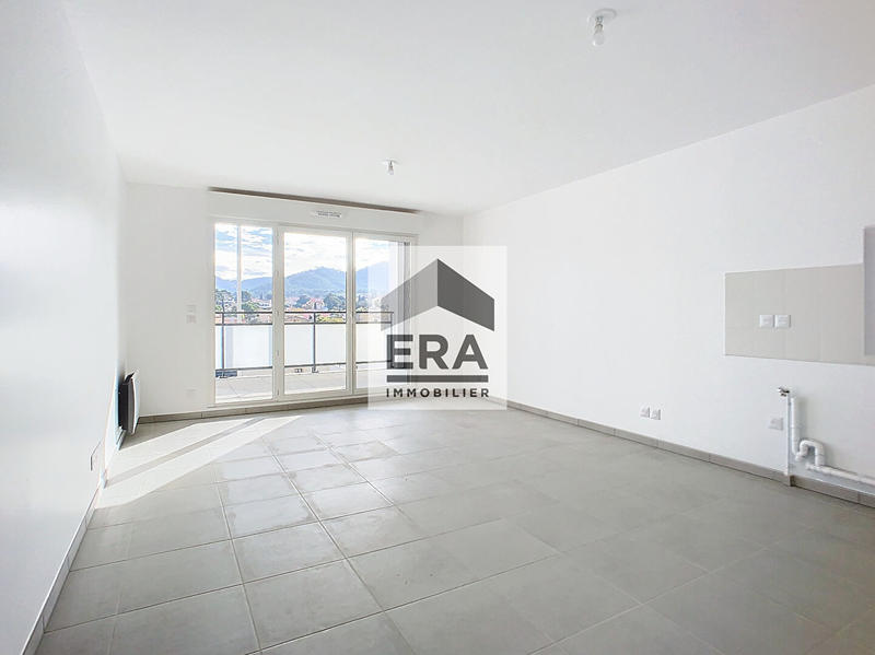 Appartement - 77 m² - 4 pièces