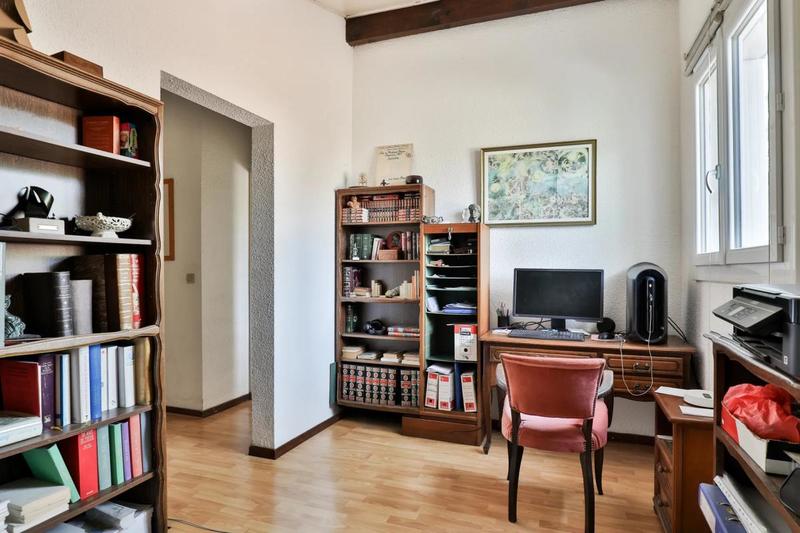 Maison - 209 m² - 8 pièces