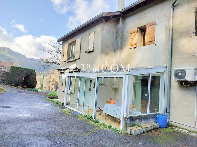 Maison de village - 105 m² - 4 pièces