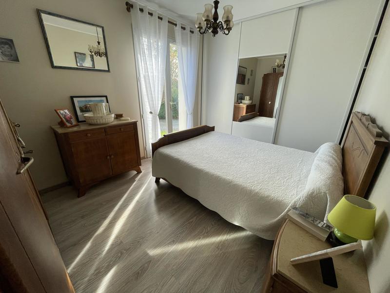 Maison - 188 m² - 8 pièces