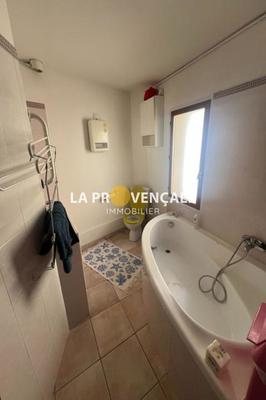 Immeuble - 80 m² - 4 pièces