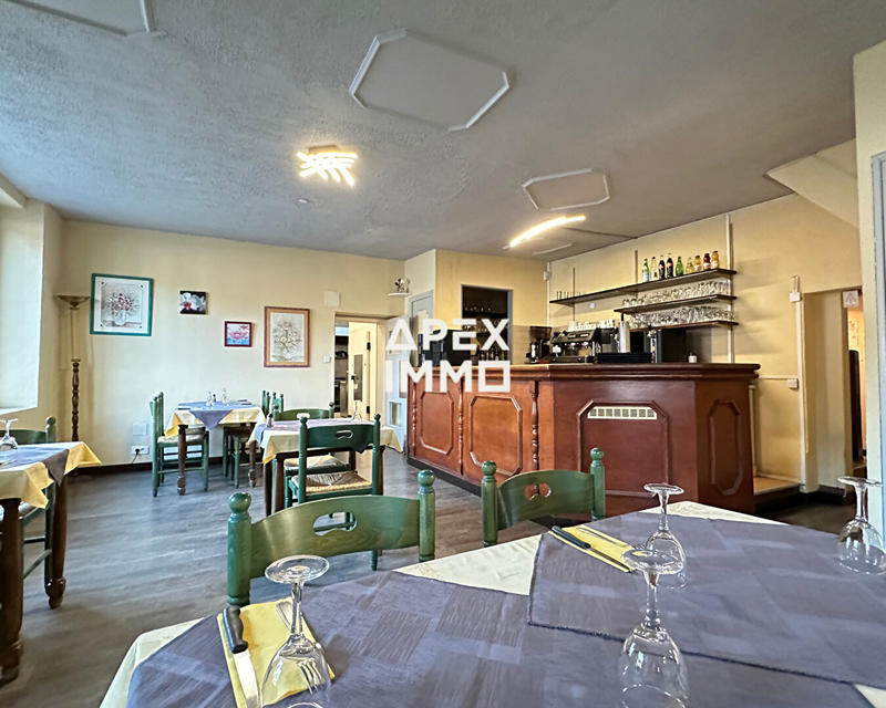 Fonds de commerce - 400 m²