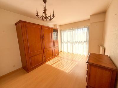 Appartement - 100 m² - 4 pièces