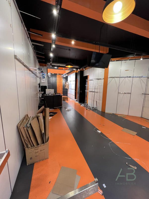 Local commercial - 89 m²