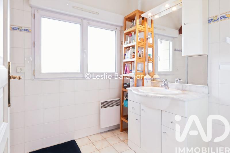 Maison - 167 m² - 8 pièces