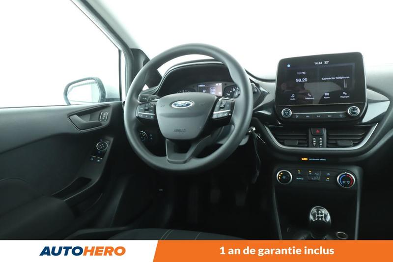 Ford Fiesta 1.1 Cool &amp; Connect 5p 75 ch