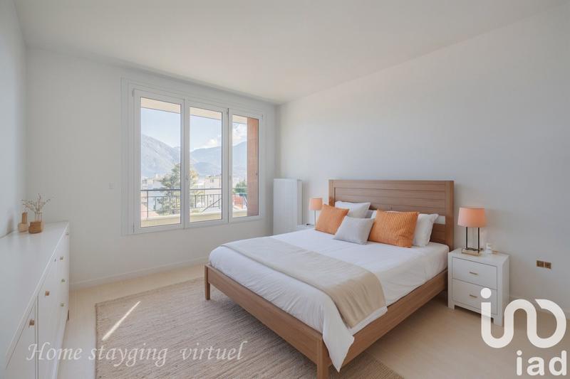 Appartement - 110 m² - 5 pièces