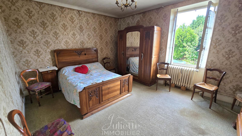 Maison - 153 m² - 7 pièces