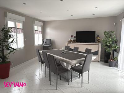 Maison - 114 m² - 5 pièces