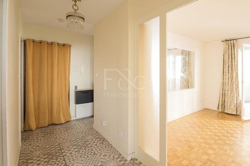 Appartement - 49 m² - 2 pièces