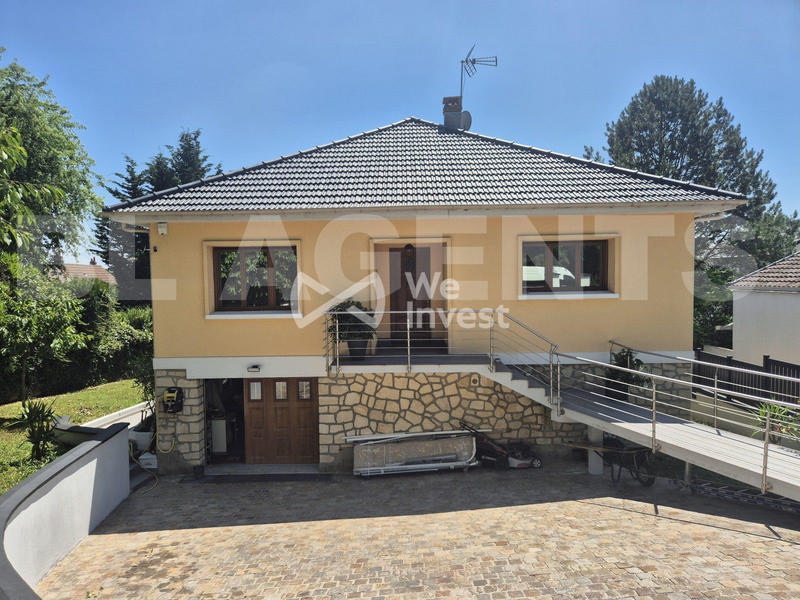 Maison - 162 m² - 7 pièces