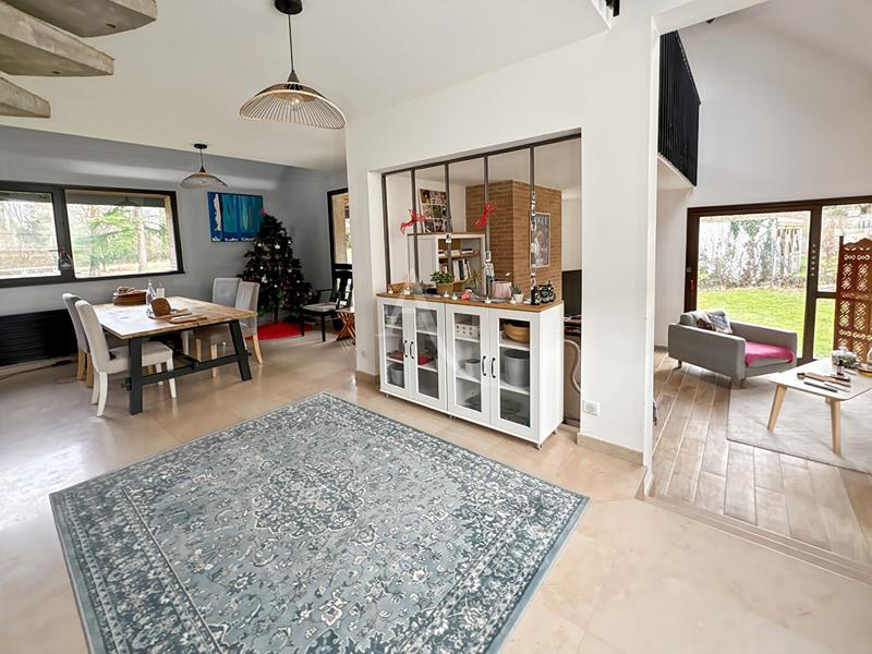 Maison - 155 m² - 5 pièces