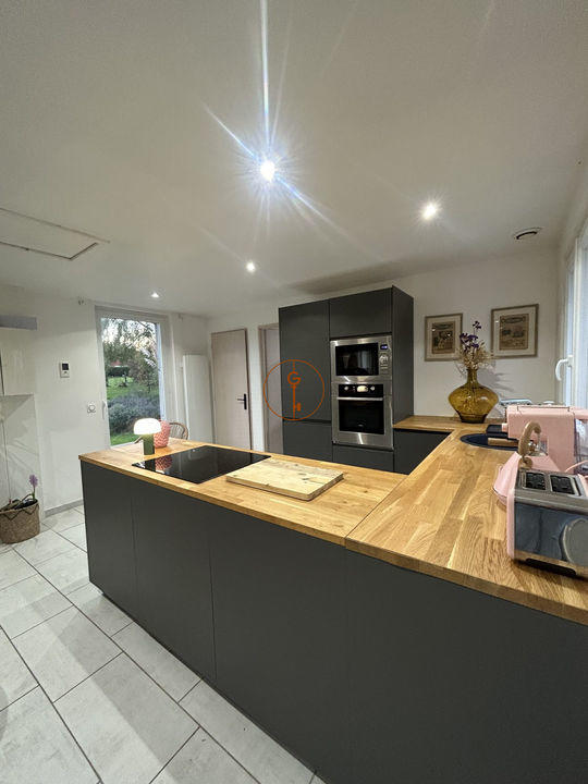 Maison ancienne - 63 m² - 2 pièces