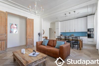 Appartement - 68 m² - 2 pièces