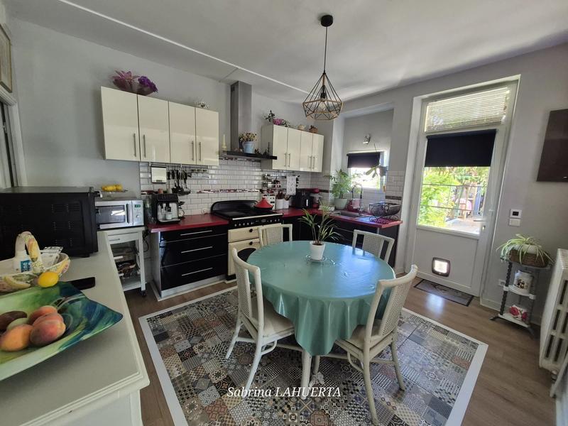 Maison de ville - 144 m² - 6 pièces