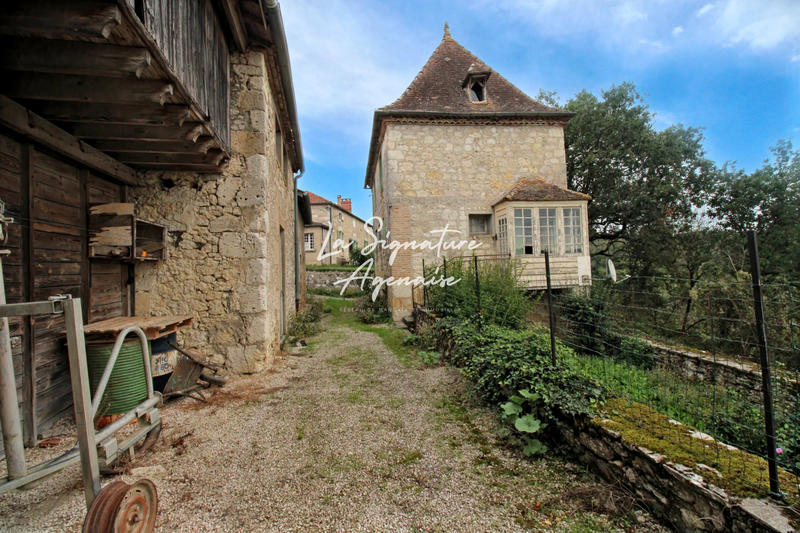 Maison - 207 m² - 6 pièces