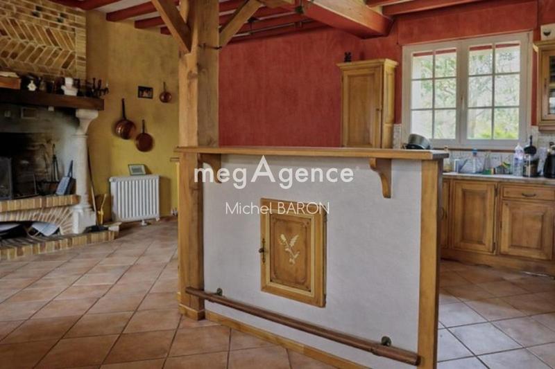 Maison - 253 m² - 9 pièces
