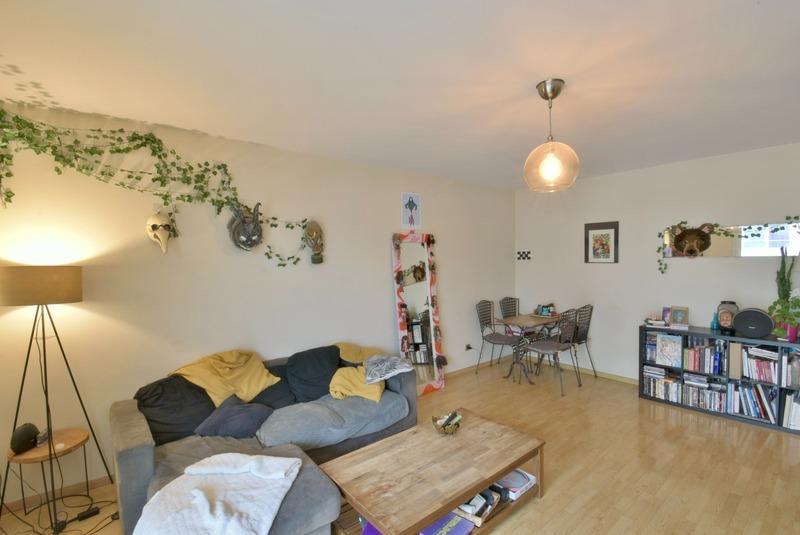 Appartement - 82 m² - 3 pièces