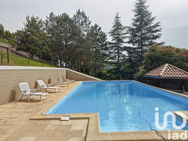 Maison - 135 m² - 5 pièces