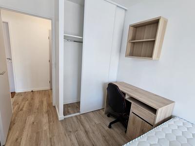 Appartement - 70 m² - 4 pièces