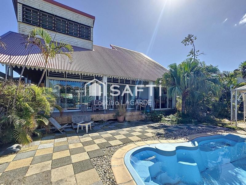 Maison - 146 m² - 6 pièces