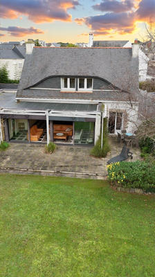 Maison - 150 m² - 5 pièces