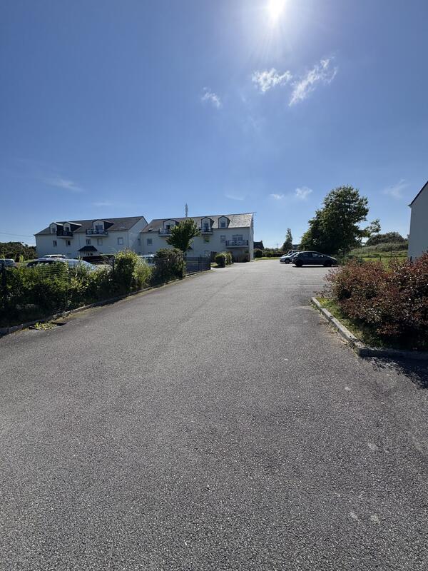 Parking / Garage - 3 m²