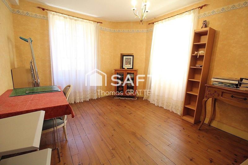 Maison - 110 m² - 6 pièces