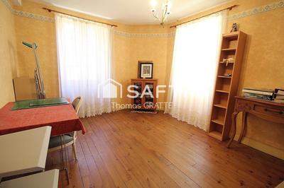 Maison - 110 m² - 6 pièces