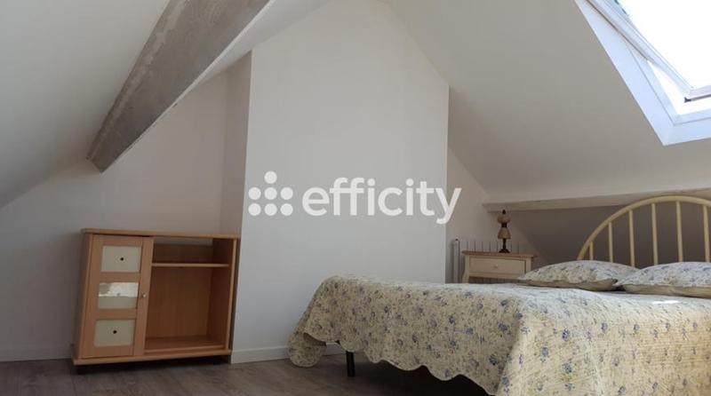 Immeuble - 208 m² - 9 pièces