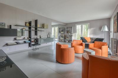 Maison - 170 m² - 7 pièces