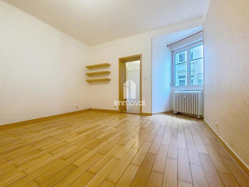 Appartement - 120 m² - 4 pièces