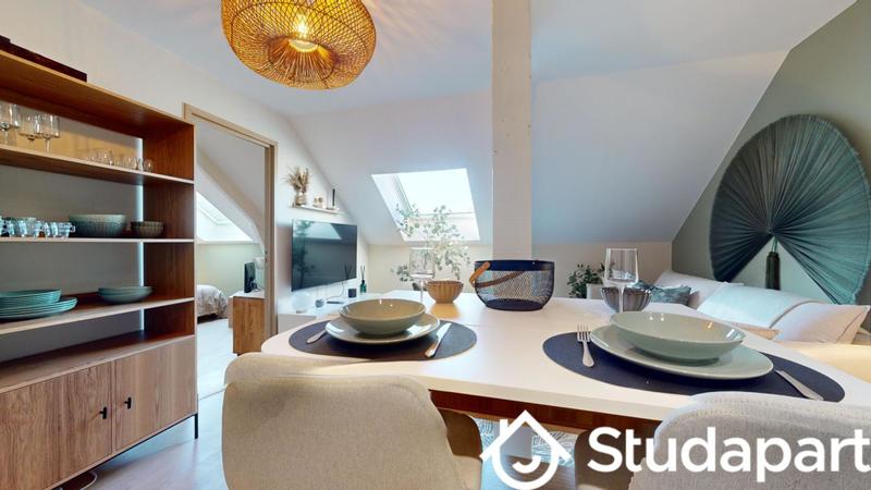 Chambre - 10 m² - 1 pièce