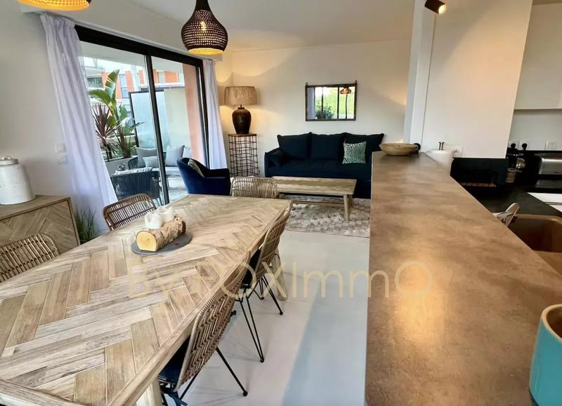 Appartement - 64 m² - 3 pièces