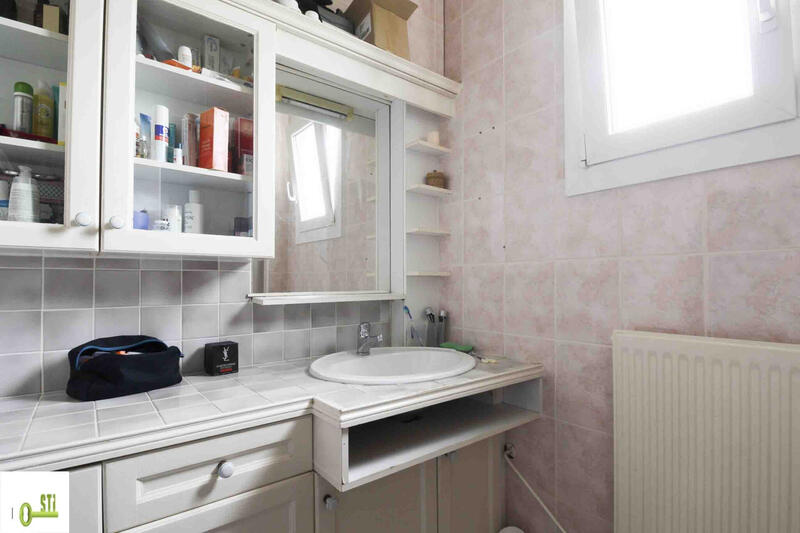 Maison - 151 m² - 8 pièces