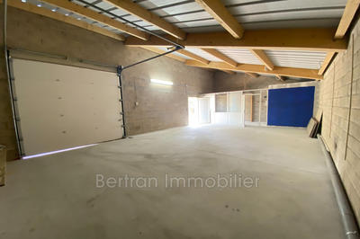 Local commercial - 77 m²