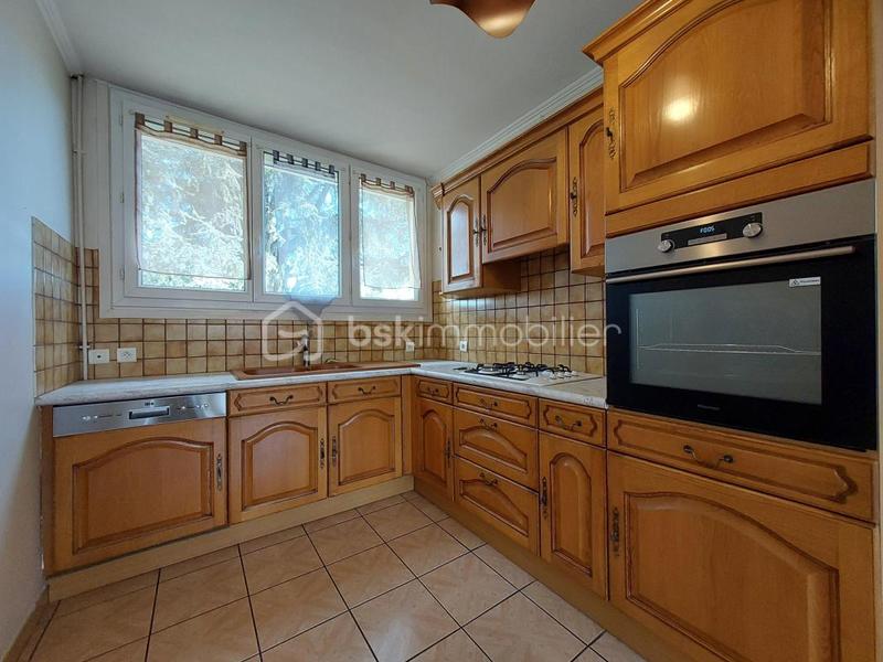 Appartement - 70 m² - 4 pièces