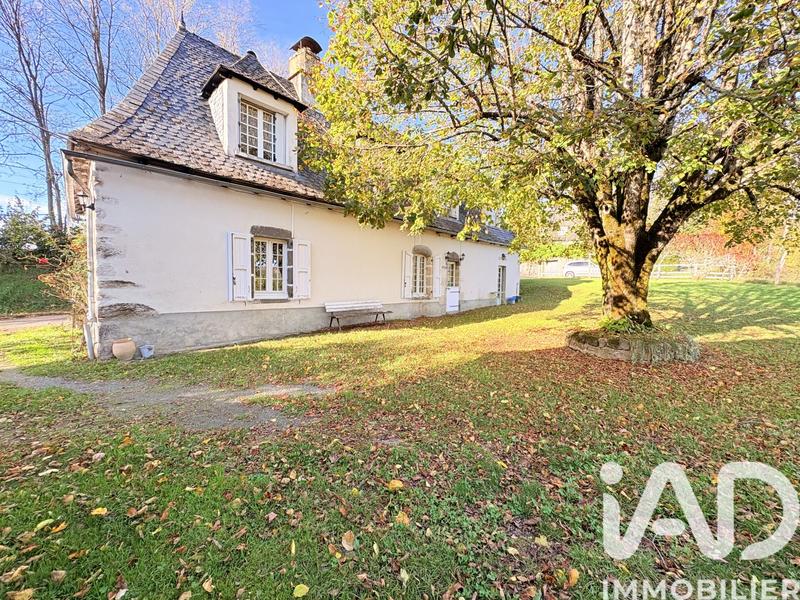 Maison - 140 m² - 5 pièces