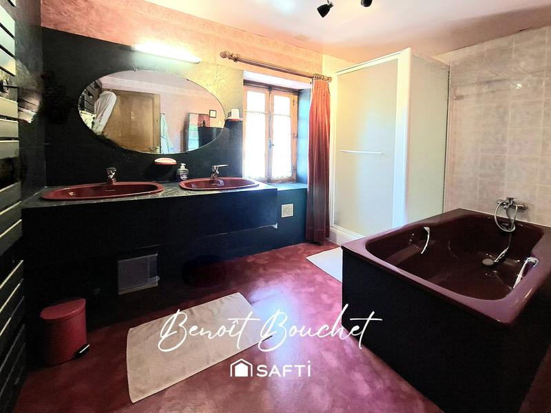 Maison - 165 m² - 5 pièces