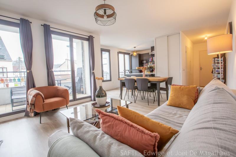 Appartement - 86 m² - 4 pièces