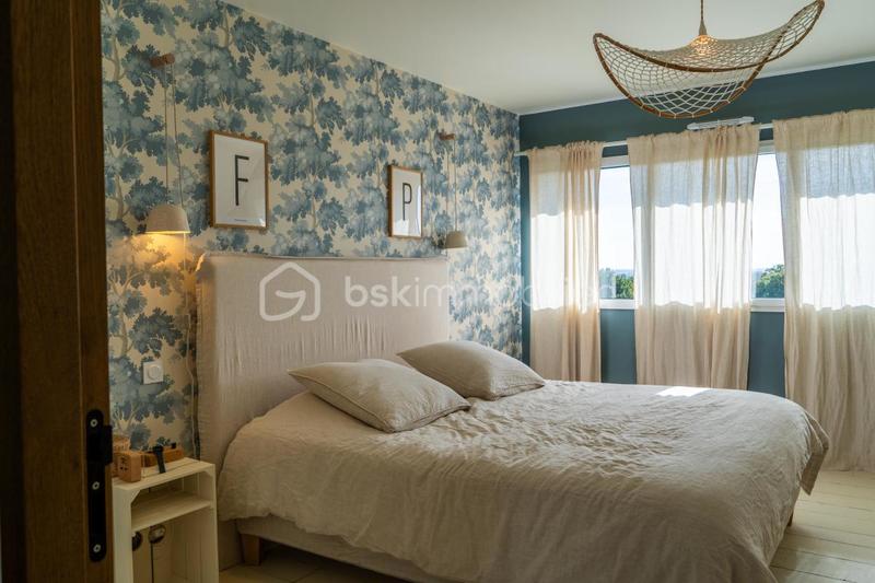 Maison d'architecte - 240 m² - 7 pièces