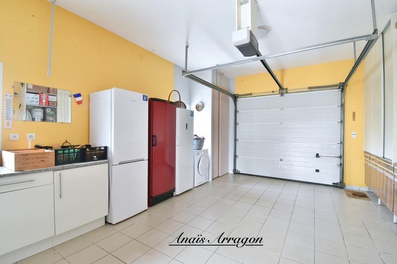 Maison - 170 m² - 8 pièces