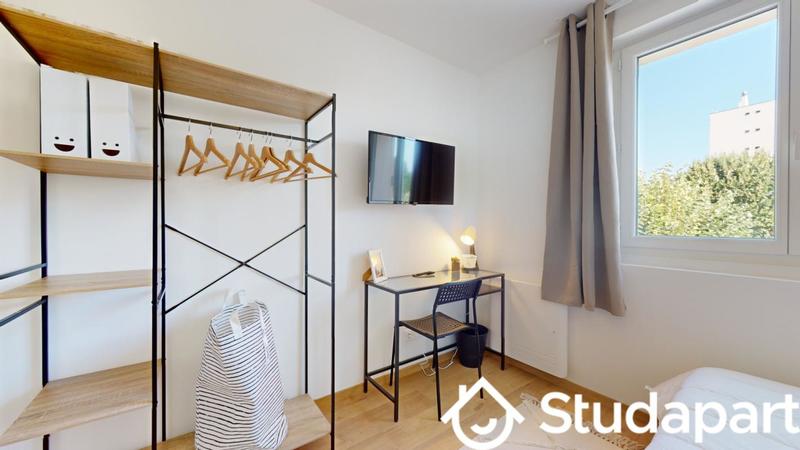 Chambre - 61 m² - 1 pièce